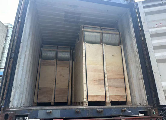 Membran Struktural Serat diperkuat Membran Plastik Ketebalan bervariasi Disesuaikan Ideal untuk penguatan struktural dan beban